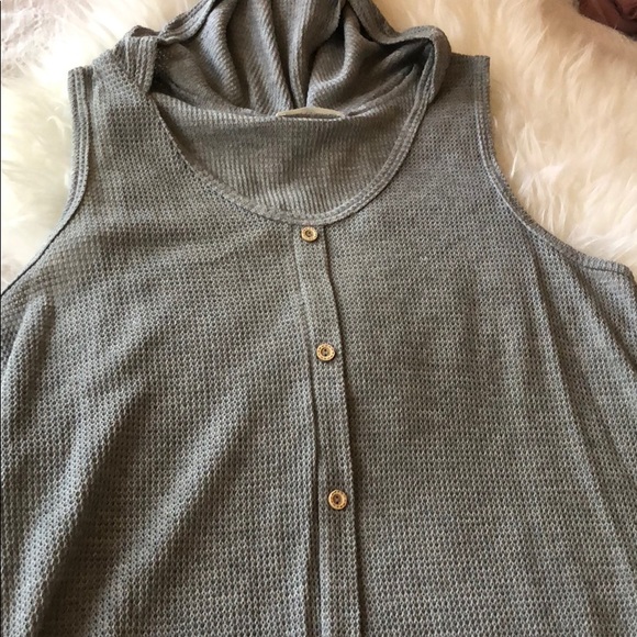 LAST 1!  WAFFLE KNIT HOODED GREY DRESS! - Picture 2 of 6